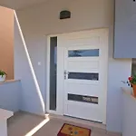 Nadija 1366