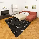 Nadija 1366